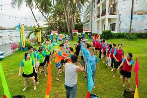 River Beach Resort and Residences