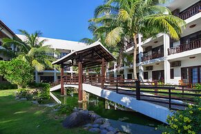 River Beach Resort and Residences