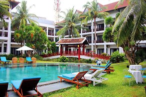 River Beach Resort and Residences