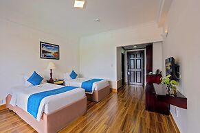 River Beach Resort and Residences