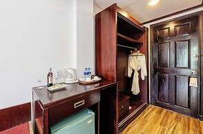 River Beach Resort and Residences