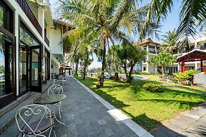 River Beach Resort and Residences