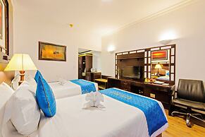 River Beach Resort and Residences