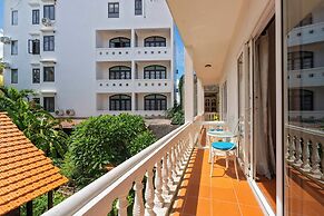 River Beach Resort and Residences