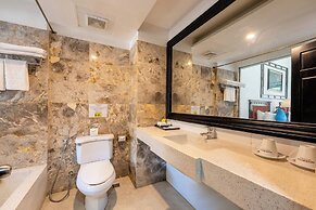 River Beach Resort and Residences