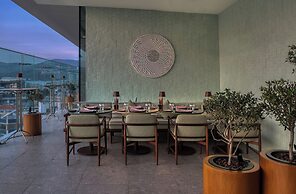 Swissotel Buyuk Efes Izmir