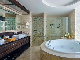 Swissotel Buyuk Efes Izmir