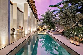 Mayaloka Villas Seminyak