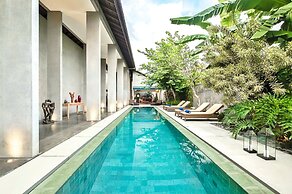 Mayaloka Villas Seminyak