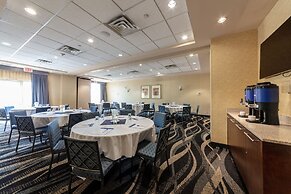 Holiday Inn Express Hotel & Suites Riverport Richmond by IHG