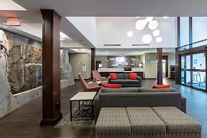 Holiday Inn Express Hotel & Suites Riverport Richmond by IHG