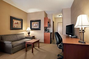 Days Inn & Suites by Wyndham Strathmore