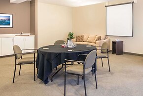 Super 8 by Wyndham Windsor NS