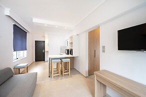 Poseidon Hotel and Apartments