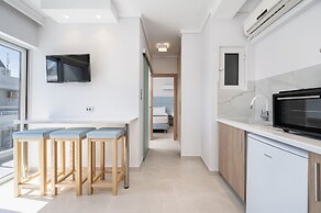 Poseidon Hotel and Apartments