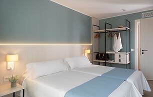 Aparthotel Costa Encantada
