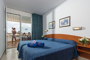 Aparthotel Costa Encantada