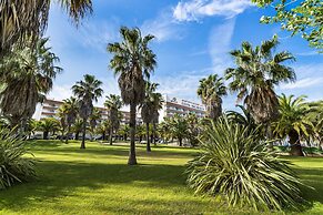 Aparthotel Costa Encantada