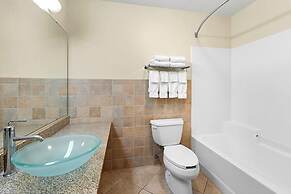 Canad Inns Destination Center Grand Forks