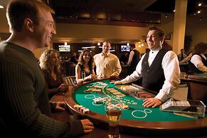 Canad Inns Destination Center Grand Forks