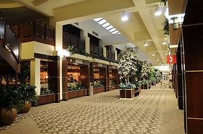 Canad Inns Destination Center Grand Forks