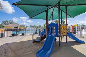 Emerald Greens Hotel Condo Resort