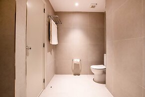 Aqualuz Lagos by The Editory