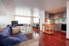 Aqualuz Lagos by The Editory