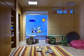 Aqualuz Lagos by The Editory