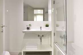 Aqualuz Lagos by The Editory