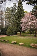 Caravelle Hotel im Park