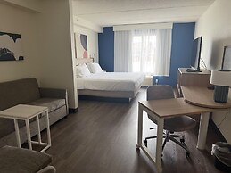 Spark by Hilton Woodbridge