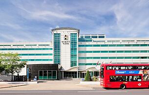 Hyatt Place London Heathrow Airport