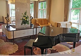 Don Chan Palace, Hotel & Convention