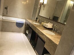 Don Chan Palace, Hotel & Convention