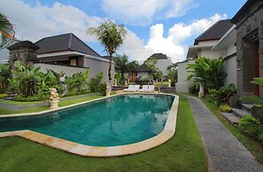 Bali Nyuh Gading Villa