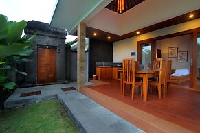 Bali Nyuh Gading Villa