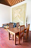 Bali Nyuh Gading Villa