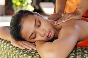 The Maya Seminyak Villas