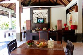 The Maya Seminyak Villas