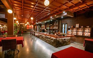 The Maya Seminyak Villas