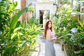 The Maya Seminyak Villas