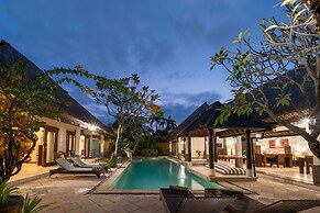 The Maya Seminyak Villas
