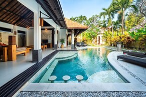 The Maya Seminyak Villas