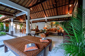 The Maya Seminyak Villas