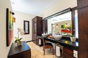 The Maya Seminyak Villas
