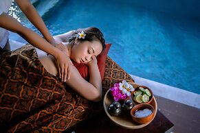 The Maya Seminyak Villas