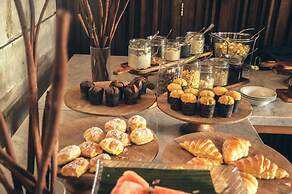 Blue Point Resort and Spa