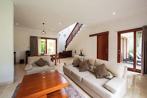 Bali Ayu Hotel And Villas