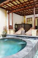 Bali Ayu Hotel And Villas